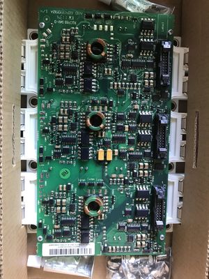 ABB ACS800-04M-0610-7+E208+E210+P901 560kW 560A 205 kg 주파수 변환기 3단계
