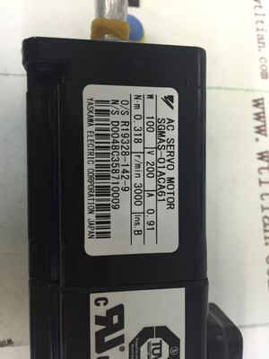 SGM-04A3S011 야스카와 인스B AC 서보 모터 200V 400W 1.27N-m 17비트 절대 인코더