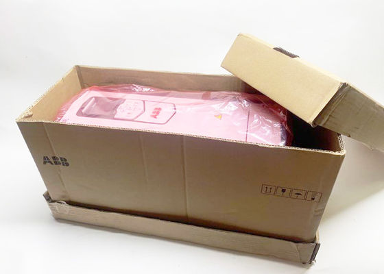 ACS880-01-032A-3 3AUA0000107993 ACS880 벽에 장착된 단일 드라이브