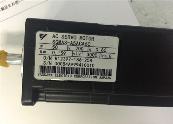 야스카와 AC 산업 SGMAS-A5ACA6C 50W 200V 3000RPM