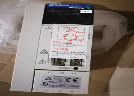 미쓰비시 서보 드라이버 MR-J2S-60A-S046 산업용 증폭기 3.2A 3PH 200-230VAC NEW