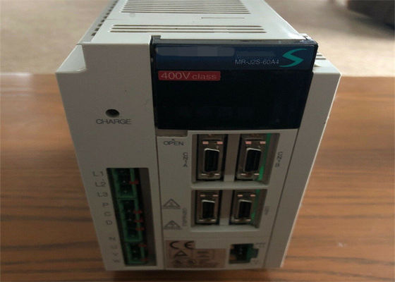 미쓰비시 세르보 드라이브 MR-J2S-60A4 600W 산업 AC 증폭기 1.4A 380-480VAC NEW