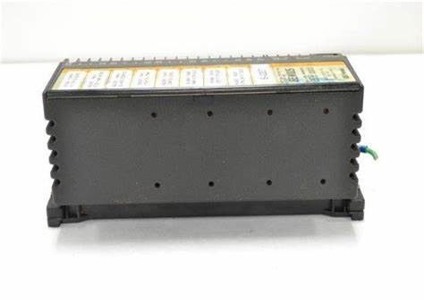 GE IC660BBS103 입력 전압 범위 93 VAC와 132 VAC 사이 10 초마다 2000V