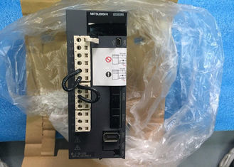 미쓰비시 세르보 드라이버 MR-J3-70B-EE052 750W 3.8A 200V SSCNET 3단계 AC 세르보 증폭기