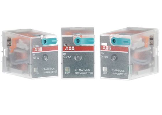 CR-M024DC4L 1SVR405613R1100 플러그 할 수 있는 인터페이스 릴레이 베이스 CR-M4SS