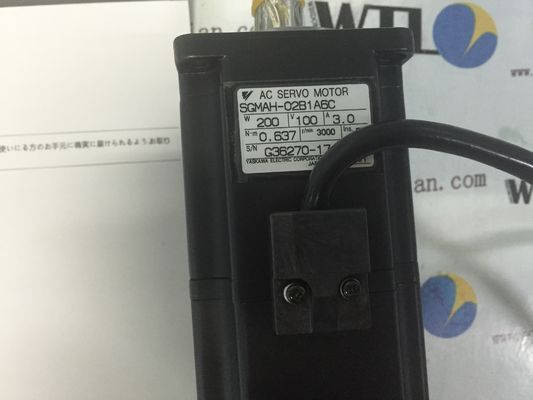 야스카와 AC 산업용 서보 모터 SGMAH-02B1A6C 200W 200V