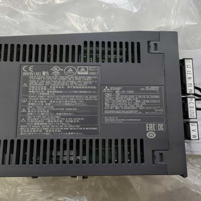 AC220V 산업용 서보 드라이브 0.75KW MR-J4-100A 50Hz 미쓰비시 서보 증폭기