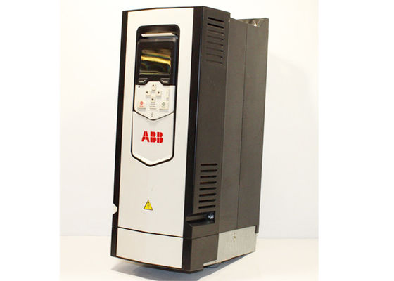 ACS880-01-03A3-3 3ABD00035959-D ACS880 단일 드라이브 1.1KW 3.3A