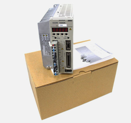 야스카와 SGDM-10ADA 200-230V 50/60HZ AC 드라이브 싱글/트리 파스 200V