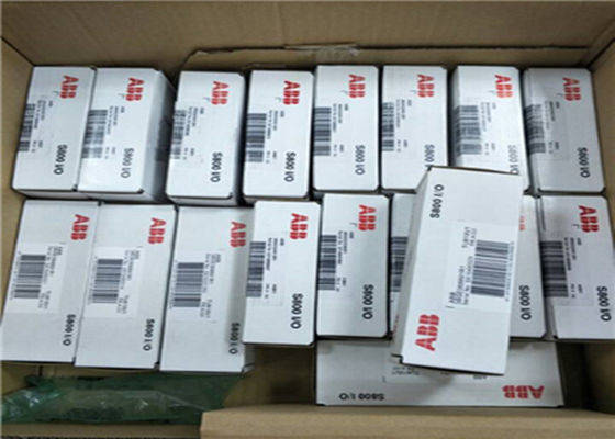 ABB AI825 3BSE036456R1 갤반식 격리 및 14비트 해상도를 갖춘 아날로그 입력 모듈