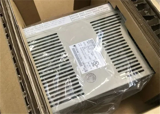 산업용 세르보 드라이브 야스카와 브랜드 SGD-A5AN 새 오리지널 박스