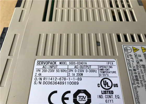 야스카와 SGDS-04A15A 세르보 증폭기 1단계 - 4.7A 200V 400W 0.54HP