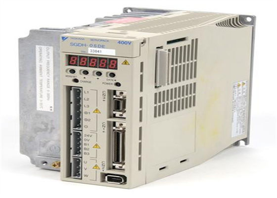 야스카와 SGDH-05DE 새 세르보 앰플리퍼 400V 0.5kw