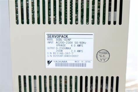 새로운 야스카와 산업용 세르보 드라이브 SGDL-02AP 230V 원본