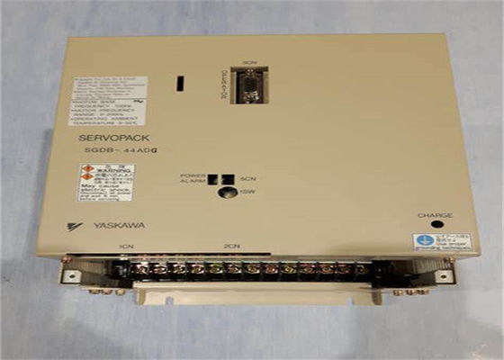 야스카와 새 AC 세르보 증폭기 SGDB-44ADG 230V 3단계 박스