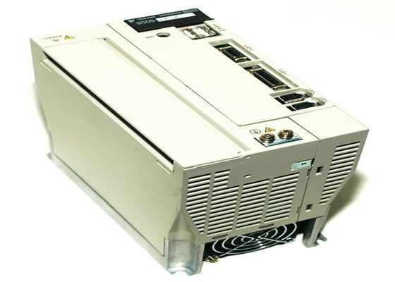 야스카와 SGDS-20A12A 새 200V AC 세르보 증폭기