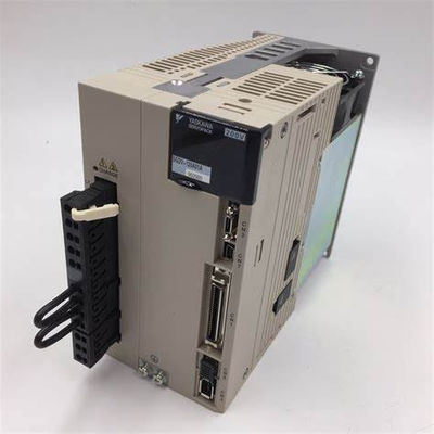 야스카와 SGDV-120A01A 시리즈 AC 세르보 증폭기 230V 새 제품