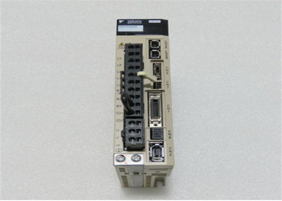 야스카와 SGDV-R70F21A 230V AC 세르보 앰플리퍼