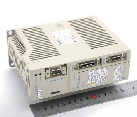 야스카와 SGDE-08AS 1단계 4.4A 200V 750W 1HP 속도 토크 제어 AC 서보 드라이버