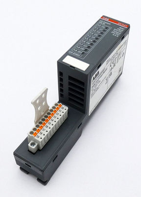 ABB DC541-CM 1SAP270000R0001 AC500 기능 모듈 분산 자동화 I/O