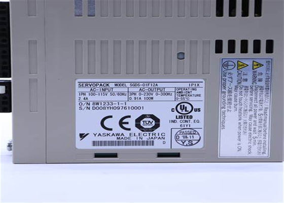 오리지널 야스카와 SGDS-01F12A 산업용 서보 드라이브