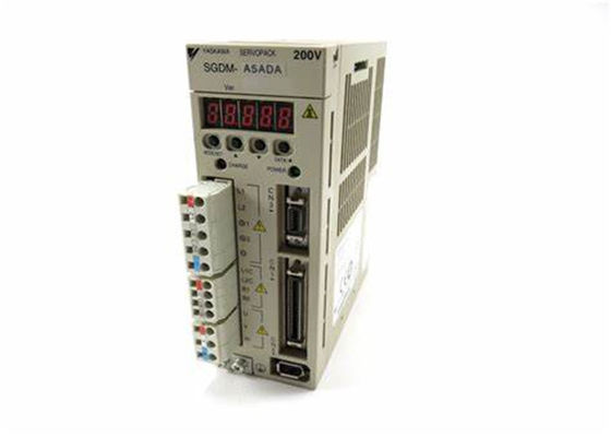 야스카와 SGDM-A5ADA AC 세르보 앰플리퍼
