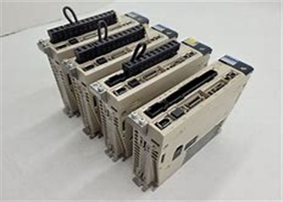 야스카와 750W AC 세르보 드라이브 SGD7S-1R6A20A 새 원본 상자