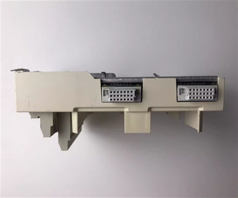 ABB 3BSE021443R1 TU843 모듈 종료 단위 불필요한 전원 공급 모듈