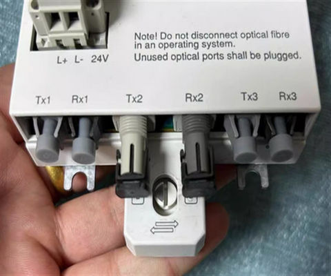 Abb - 3BSE036634R1 Tb825 광 미디어 변환기 다중 모드3BSE036634R1 Tb825