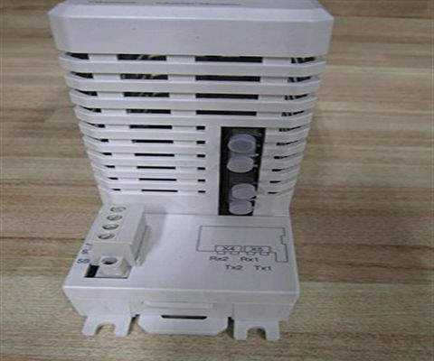 ABB 3BSE013208R1 모듈 버스 클러스터 모덤 타입 TB820V2