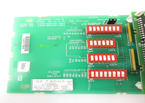 IC660ELB906 PC 인터페이스 모듈은 GE Fanuc에서 제조한 Genius I/O IBM PCIM입니다.