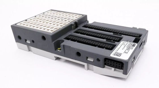 TU516 1SAP212000R0001 디지털 IO 모듈 24V 브랜드 ABB 새 박스