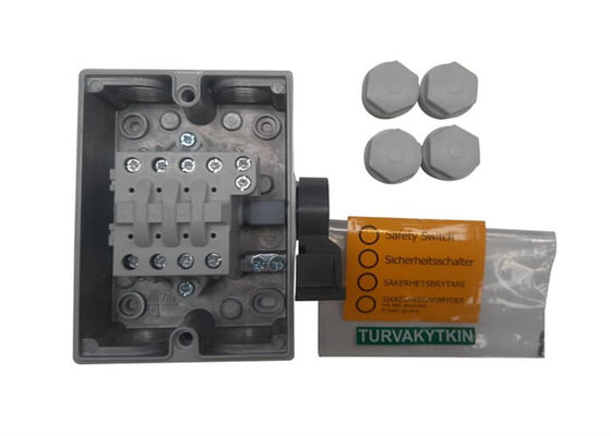 ABB LBAS316TPN 2CMA142430R1000 안전 스위치, 3-p. 415V AC23 16A, 7.5kW. 장착 보조 연결: 1NO0NC.