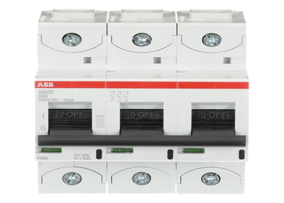 ABB 2CCS863001R0631 S803S-D63는 D 특성을 가진 3극 고성능 서킷 브레이커입니다.