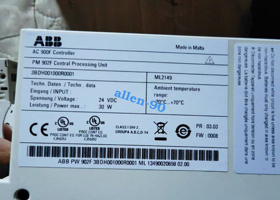 3BDH001000R0001 PM 902F CPU 모듈은 중앙 처리 장치 (CPU) 모듈입니다.