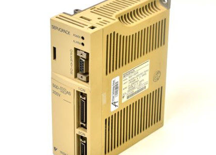 야스카와 산업용 세로 드라이브 SGD-02AS 200W 등급 용량 200-230 VAC, 60 Hz 입력