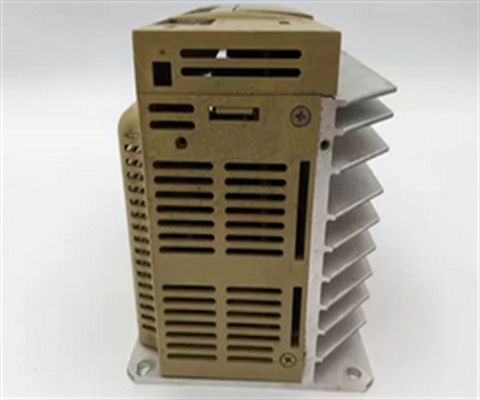 새로운 야스카와 세르보 모터 모터 SGD-08ASY25 AC 세르보 증폭기