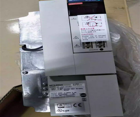 MR-J2S-350B4 미츠비시 산업적 서보기구는 MR-J2 서보 증폭기를 운전합니다