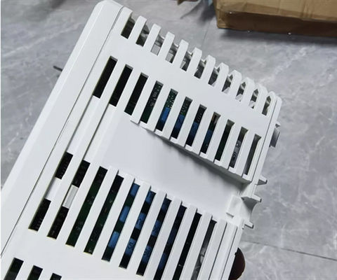 ABB 3BSE008550R1 Di821 8채널 디지털 입력 모듈