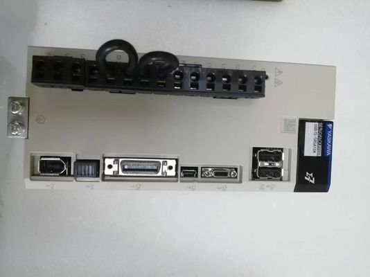 야스카와 전기 회사 SERVO SGD7S-5R5A10A 산업용 서보 모터