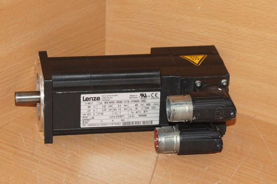 Lenze MCS 06F60-RS0B0-A11N-ST5S00N-R0SU 동기 서보 모터