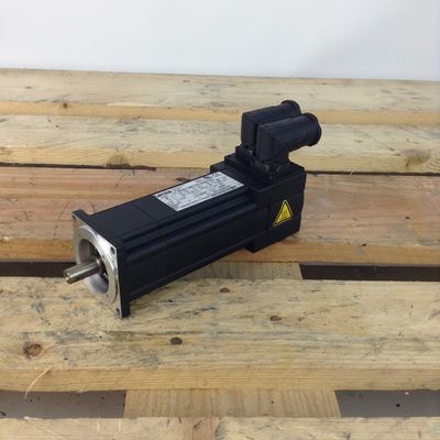 Lenze MCS 06F60-RS0B0-A11N-ST5S00N-R0SU 동기 서보 모터