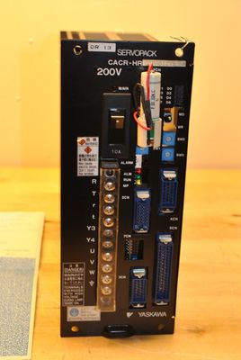 야스카와 CACR-HR01BAB12Y5 세르보 드라이브 동적 범위 35 DB