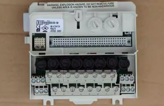ABB 3BSE013238R1 TU837V1 I/O 확장기 종료 모듈