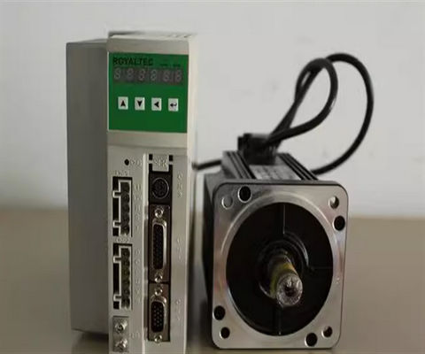 MR-J4-70A 산업용 서보 드라이브 750W 출력 왓트 3단계 200~240VAC 50/60Hz 주파수