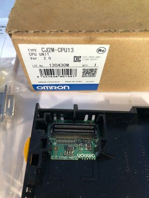 옴론 CJ2M-CPU13 정압 DC 28 VAC 논리 제어 모듈