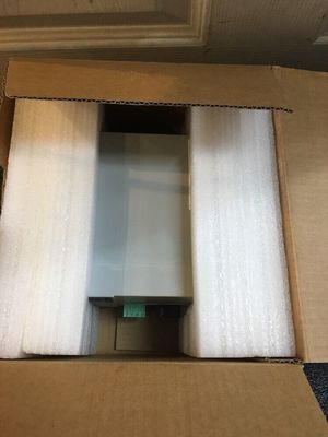 ALLEN-BRADLEY 2093-AM01 키네틱스 2000 축 모듈