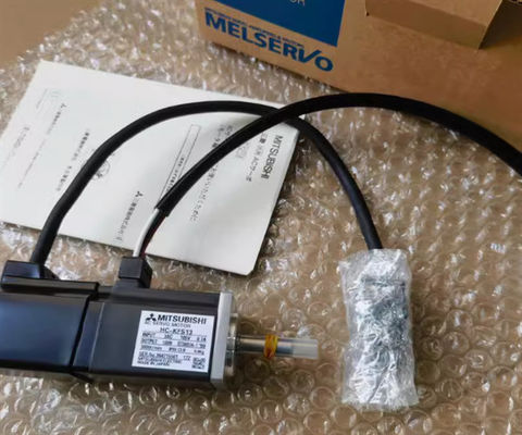 미쓰비시 HC-MFS13K AC 서보 모터 3AC 0.9A 60V 3000RPM NEW