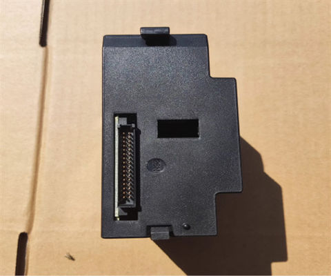 재제조된 GE-Emerson IC693MDL732 12/24 VDC 출력 모듈