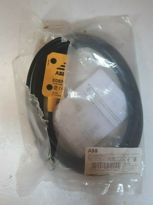 ABB 2TLA020051R0200 보조 접촉 코어 S200 시리즈 차단기